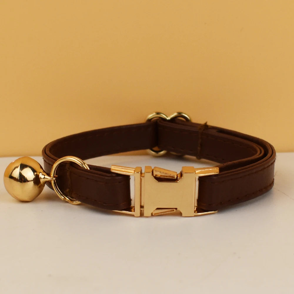 Collier personnalisé pour animal de compagnie avec nom personnalisé et cloche