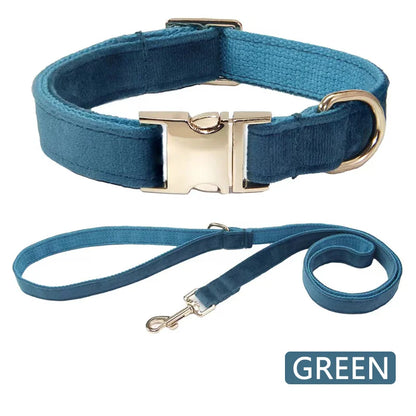 Collier personnalisé en peau de cerf pour chat et chien